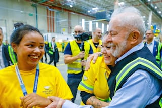 Lula da Silva elogió un centro de distribución de Mercado Libre en Brasil