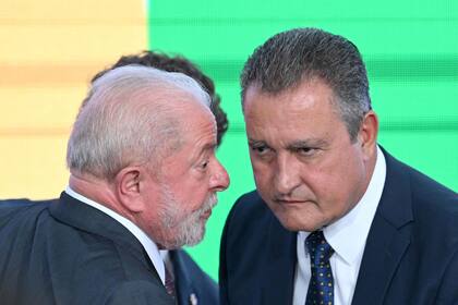 Lula da Silva y el jefe de Gabinete Rui Costa