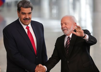 Lula da Silva y el presidente venezolano Nicolás Maduro, el 29 de mayo de 2023