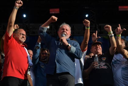 Lula, en un acto con simpatizantes en San Pablo. (Photo by Nelson ALMEIDA / AFP)