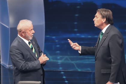 Lula y Bolsonaro debaten de cara a las elecciones presidenciales de Brasil