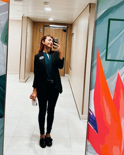 "Luli de los cruceros" comenzó a trabajar a los 21 años y durante su carrera embarcó en los barcos más importantes de la cadena Royal Caribbean