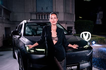 Luli Fernández fue parte del evento de presentación del CS55 Plus PHEV.