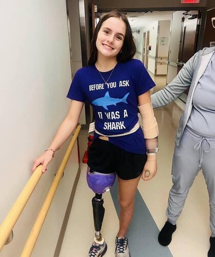 Lulu Gribbin es una adolescente que sobrevivió a un ataque de tiburón en Florida en junio de 2024