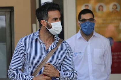 Luque, a la salida de la última internación del astro