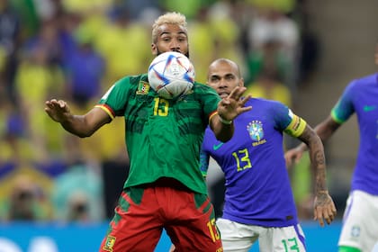Alves supo ser una reconocida estrella del fútbol mundial, incluso en la selección de Brasil