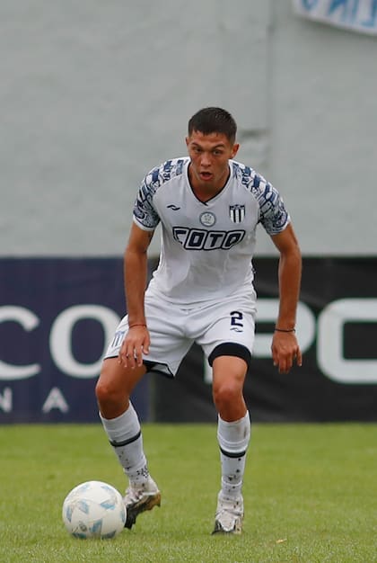 Luto en el fútbol argentino: Franco Pardal, de Tristán Suárez, falleció en un accidente automovilístico