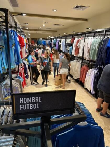 Luxury Outlet en el Hipódromo de Palermo