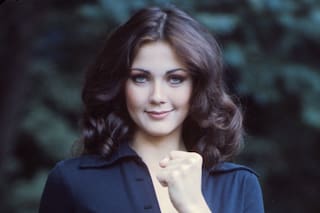 Lynda Carter: la actriz que enfrentó al machismo, soportó abusos y logró vencer la adicción al alcohol