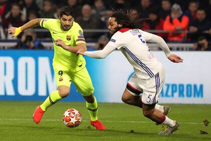 Suárez no puede: otra vez el uruguayo decepcionó.