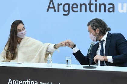 Macarena Sánchez y Santiago Cafiero, al presentar el Consejo Multisectorial de la Juventud