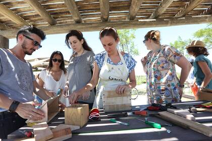 Macetas con pallets hechas en el momento