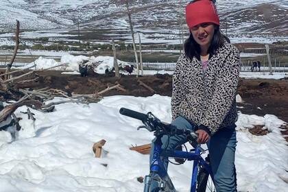 Maciela pudo cumplir su sueño de tener una bicicleta nueva. La que tenía estaba rota y no la podía usar