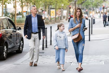 Macri y su familia, en París