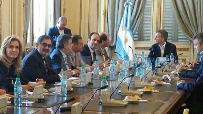 Macri encabeza la reunión con la cúpula de la UCR