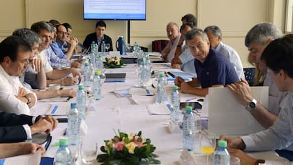 Macri encabezó ayer a una reunión sobre la Estrategia de Inserción Económica Inteligente al Mundo