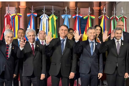 El Mercosur, entre las cosas que están en juego por la disputa Bolsonaro-Fernández.