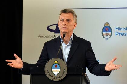 Macri inauguró obras en el aeropuerto de Mendoza