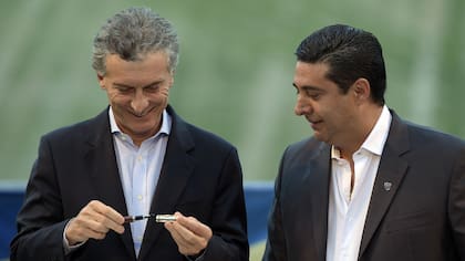 Angelici junto a Macri, su mentor en Boca