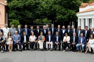 Los gobernadores desconfían por ahora de la convocatoria de Macri