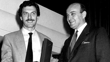 Macri, premiado, y Cavallo, en 1993