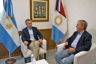 Las provincias financian la inversión pública con menos deuda