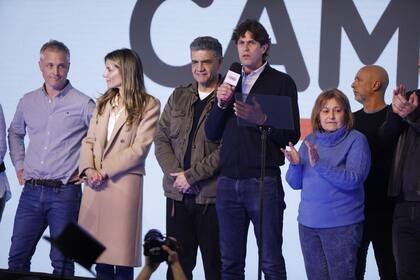 Macri y Lousteau en el escenario unificado tras conocerse los resultados de las PASO