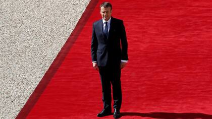 Macron asumió en Francia: prometió combatir el terrorismo y el autoritarismo
