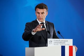 Macron cantó "La Bohème", de Charles Aznavour, en una cena oficial en Armenia