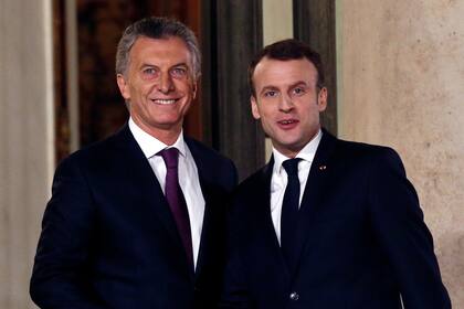 Macri y Macron, en su última reunión en París, acordaron la venta de los caza franceses