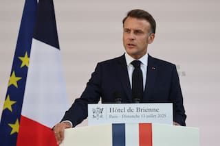 Macron urge mantener el "esfuerzo de guerra" en favor de Ucrania al cierre de su visita en China