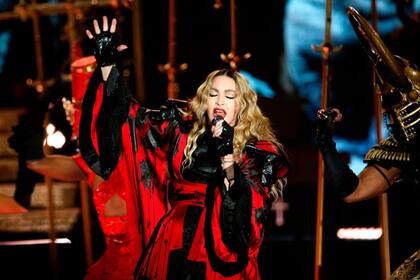 Madonna dijo que había contraído coronavirus en una gira europea, pero que ya lo había superado