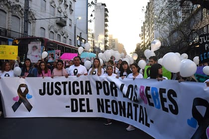 Las familias de las víctimas hicieron varias marchas reclamando justicia por los bebés asesinados.