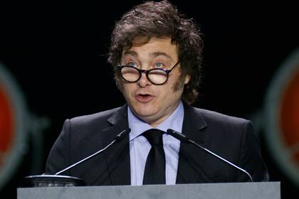 MADRID, 19/05/2024.- Javier Milei, presidente de Argentina , durante su intervención en la convención política de Vox "Europa Viva 24" que se celebra este domingo en el Palacio de Vistalegre, en Madrid. EFE/Rodrigo Jiménez