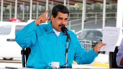 Nicolás Maduro encabezó el festejo bolivariano del centenario de la revolución comunista