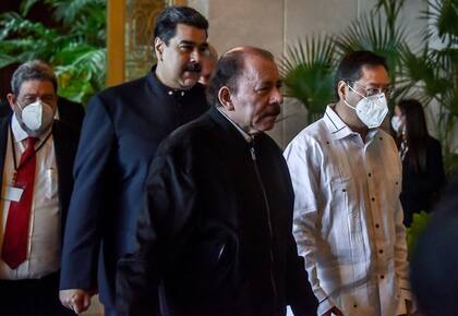 Maduro, Ortega y Arce en La Habana