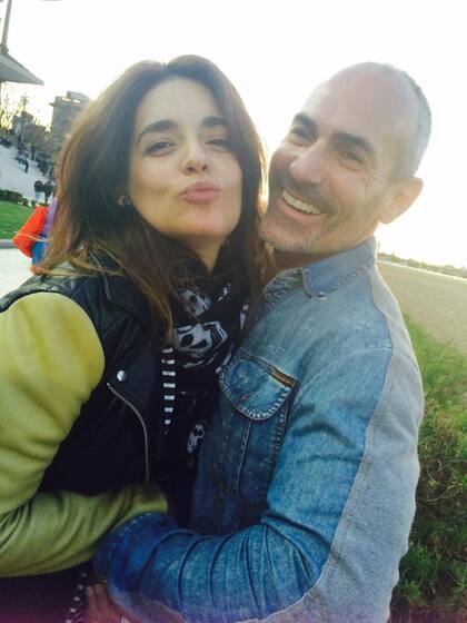 Mag es griega y Pablo argentino.