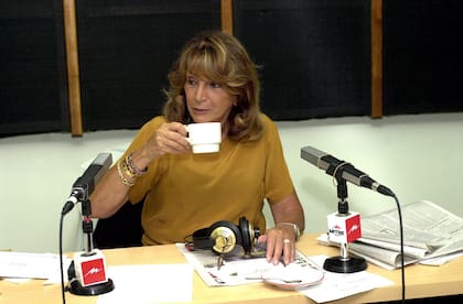 Magdalena Ruiz Guiñazú, en Radio Mitre