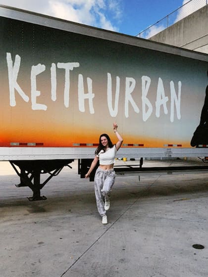 Maggie Baugh es parte de la banda de Urban desde el año pasado