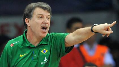 Magnano asumió un enorme desafío: ser el seleccionador de Brasil