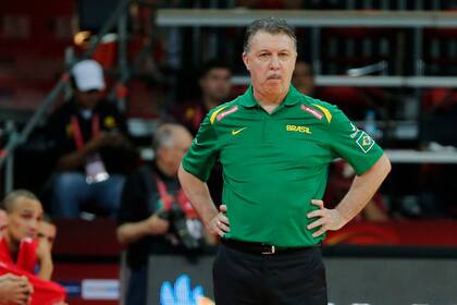 Magnano fue autocrítico, pero también apuntó contra los ausentes