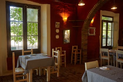 Magnolia es un restaurante especializado en pastas en Villa Ruiz que dirigen María Clara Rodríguez e Ivana Riboni