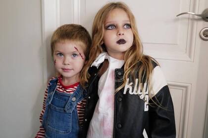 Magnolia junto a Amancio (Foto Instagram @sangrejaponesa)