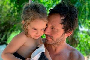 Benjamín Vicuña compartió una tierna foto junto a su hija Magnolia