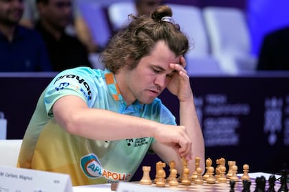 Magnus Carlsen perdió una partida de ajedrez y descargó su ira