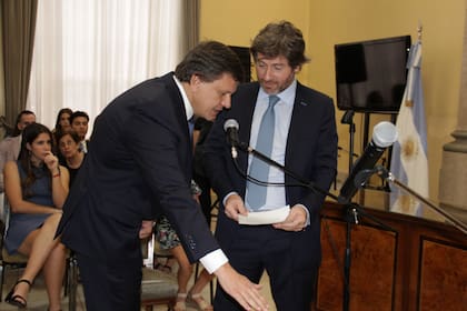 Mahiques ya le tomó juramento a su sucesor, Martín López Zavaleta