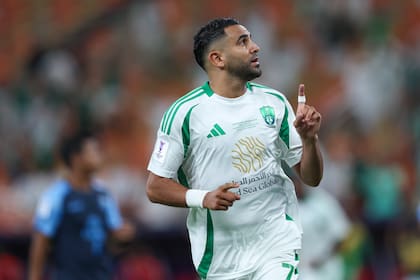 Mahrez ahora se destaca en Arabia Saudita