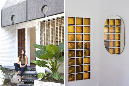 Maite en la entrada de su casa con distintivos rasgos años 70: desniveles acompañados de canteros, ladrillo de vidrio color ámbar y escalera revestida con cerámicas de color.