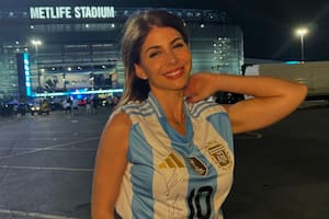 Majo Martino sufrió un robo en la final de la Copa América y mostró el caótico ingreso al estadio en historias de Instagram. Foto/Instagram: @majomartino