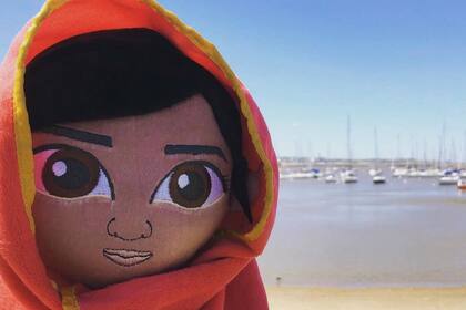 Malala es una de las estrellas de la colección (Foto Instagram @pequenas.rebeldes)